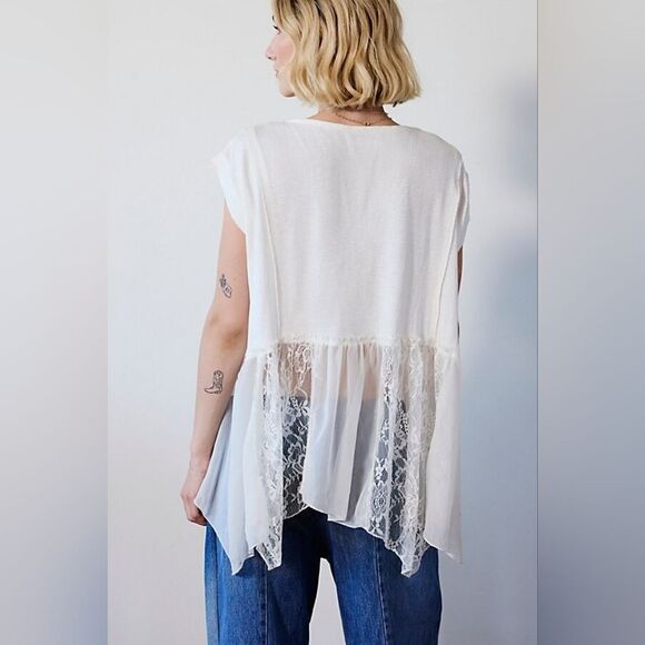 NWT Kimchi Blue white Dream Within A Dream lace cotton Top size M - Picture 4 of 6